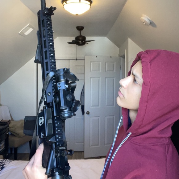 Meet your Posher, Omar - Picture 1 of 1